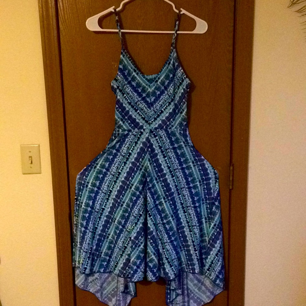 Cheery print with tons of colors